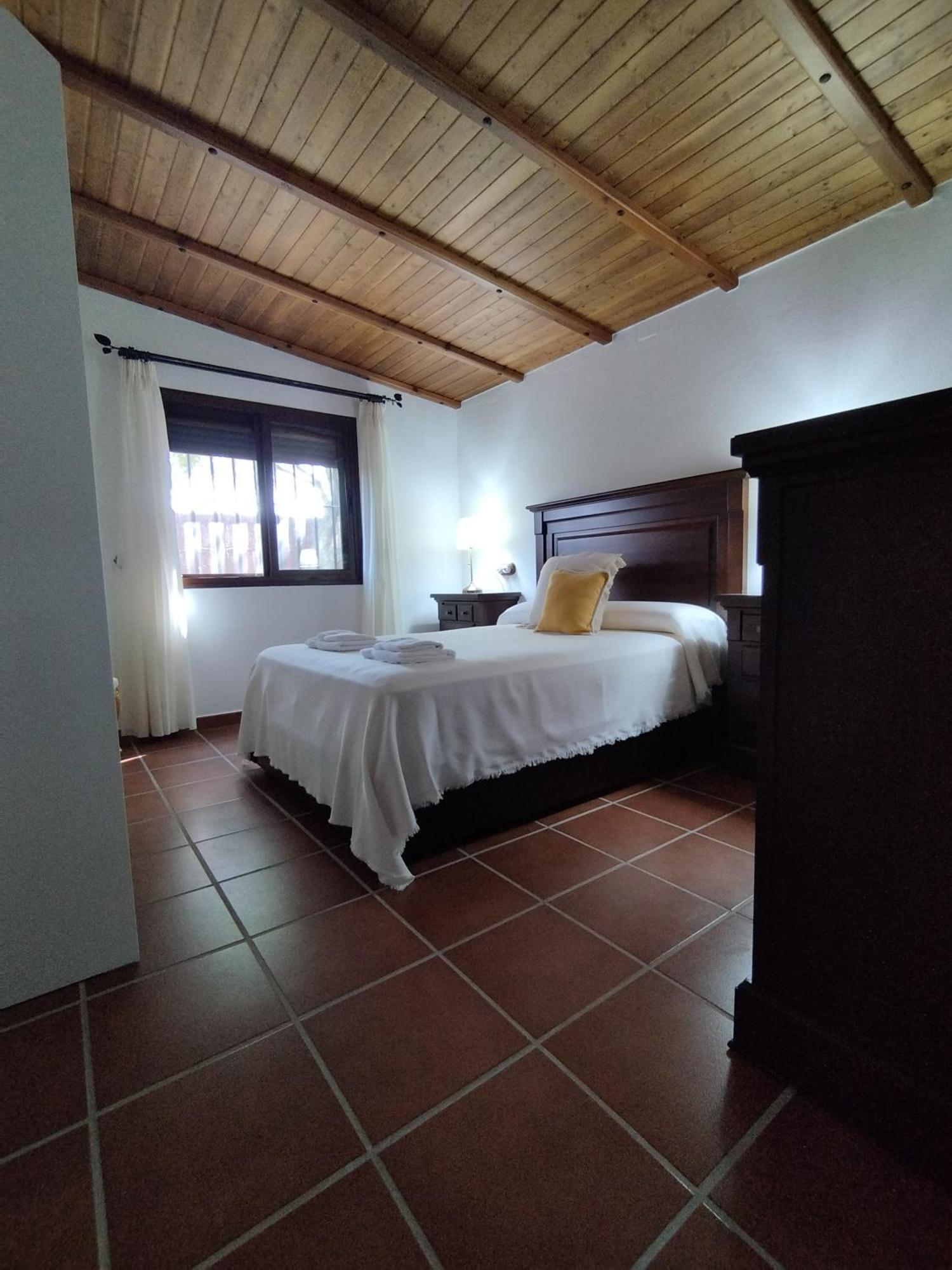 Vivienda Rural Los Madronos Malcocinado  エクステリア 写真